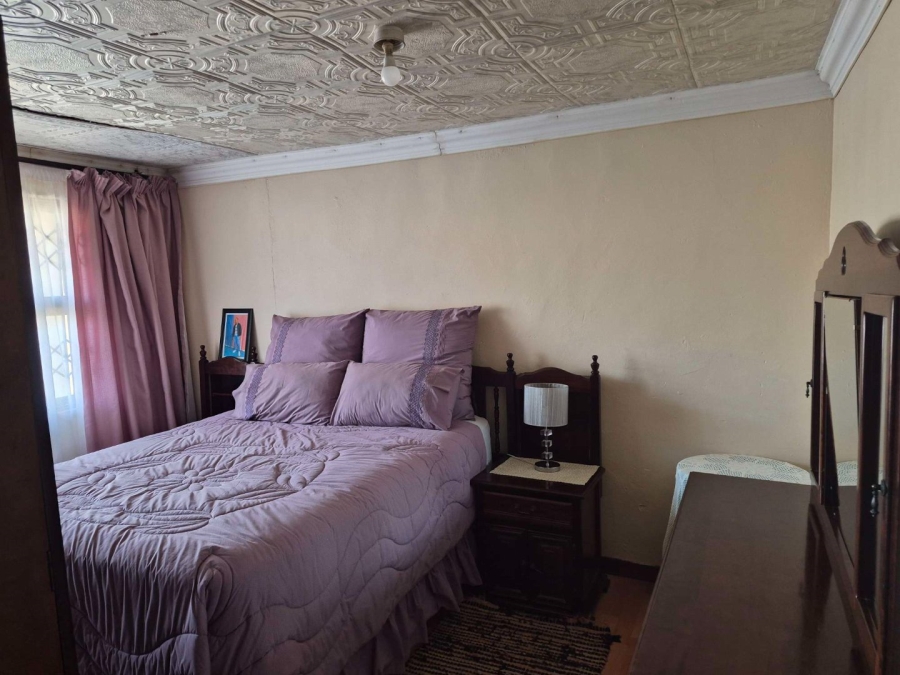 2 Bedroom Property for Sale in Kwazakhele Eastern Cape